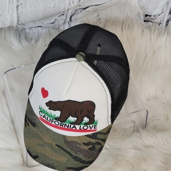 Kid's California Love Camouflage Camo Snapback Mesh Trucker Hat Cap Boy Girl‎ - Picture 2 of 7